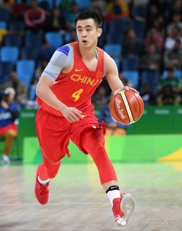 上海队险胜火箭,赵继伟关键制胜 上海队险胜火箭,赵继伟关键制胜